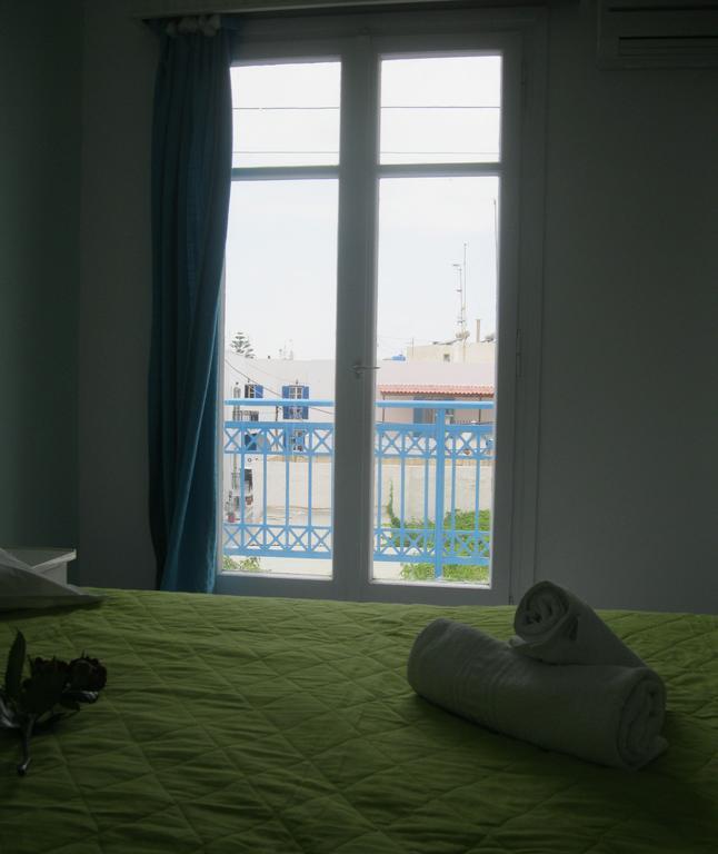 Very-Kokkos Pension 2 Naxos City Room photo